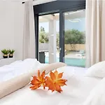 Vila Ionian Escape *