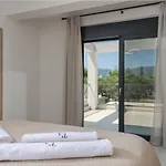 Vila Ionian Escape *